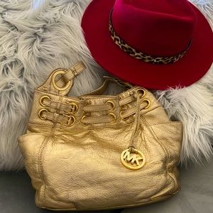 SOLD ☑️Michael Kors Purse